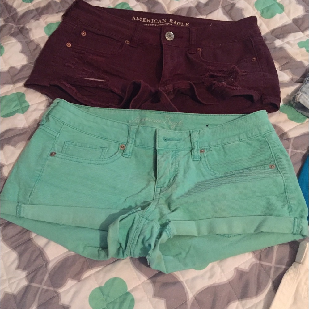 American eagle size 4 two shorts