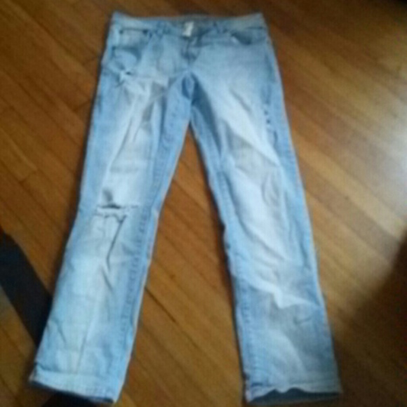Light wash Jeans. - Picture 1 of 1