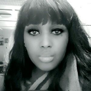 Meet your Posher, Stacy