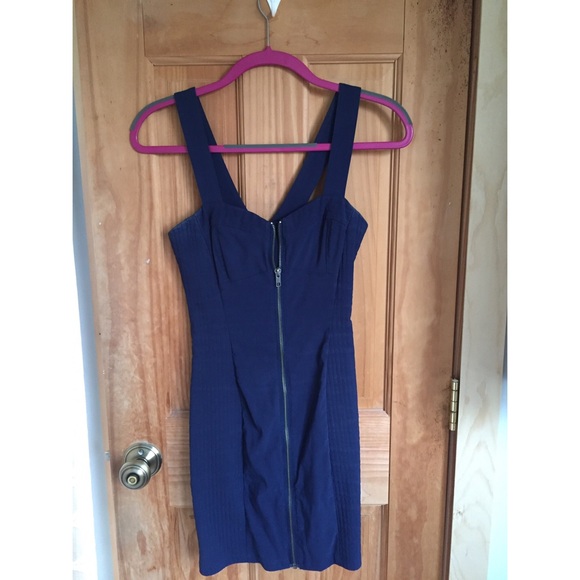 H&M body con dress - Picture 1 of 4