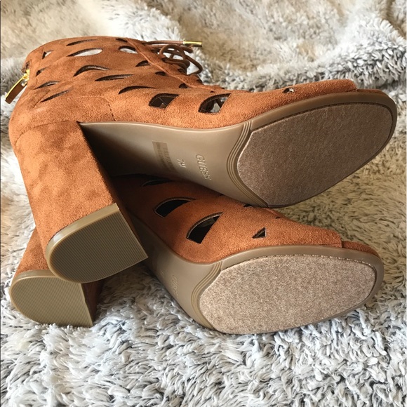 Guess Sandals - Picture 5 of 5