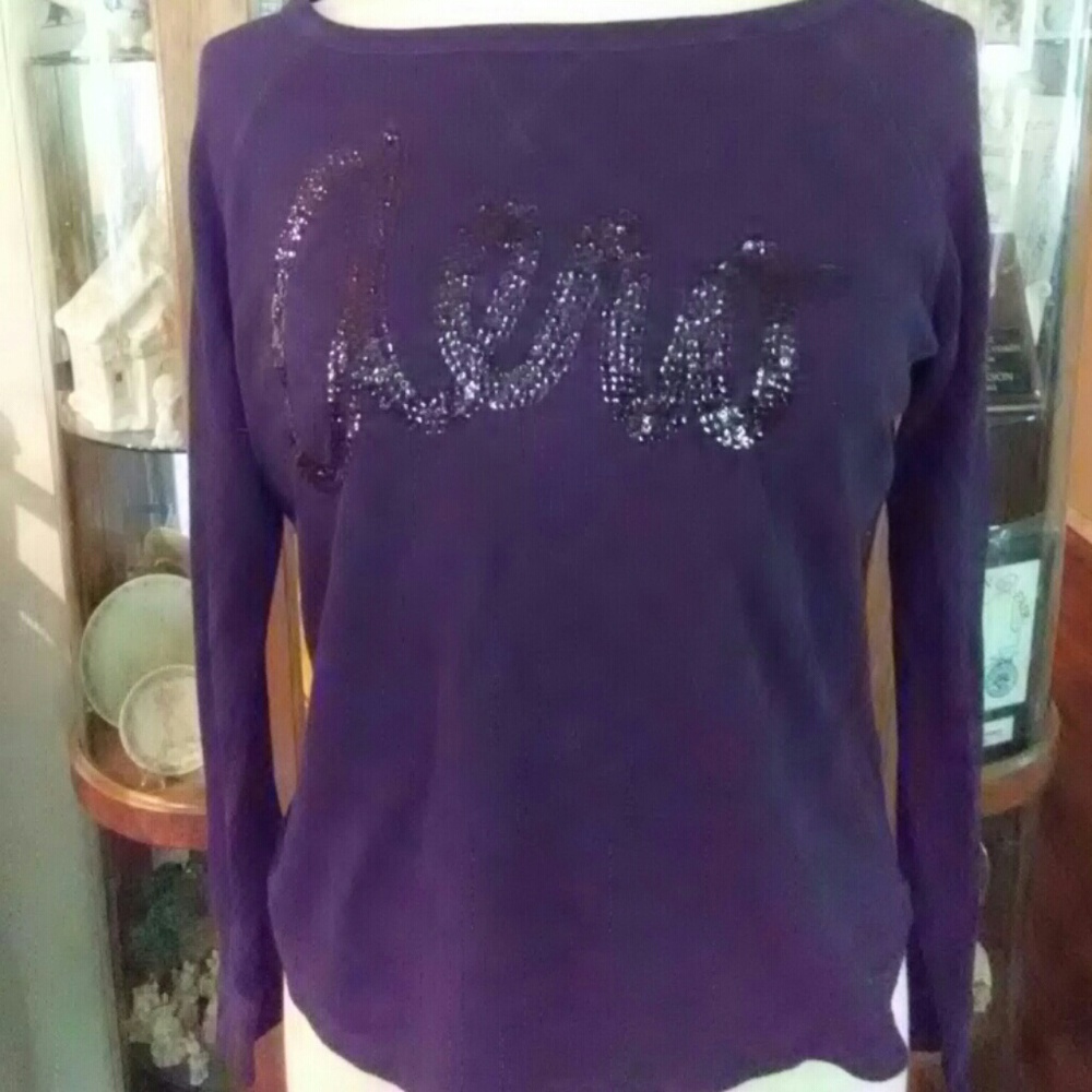 Stretchy Aeropostale original blend thermal shirt