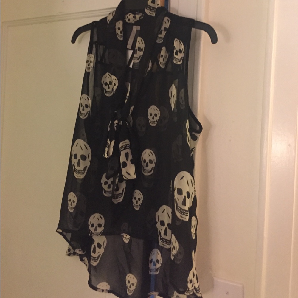 Skull printed sheer top
