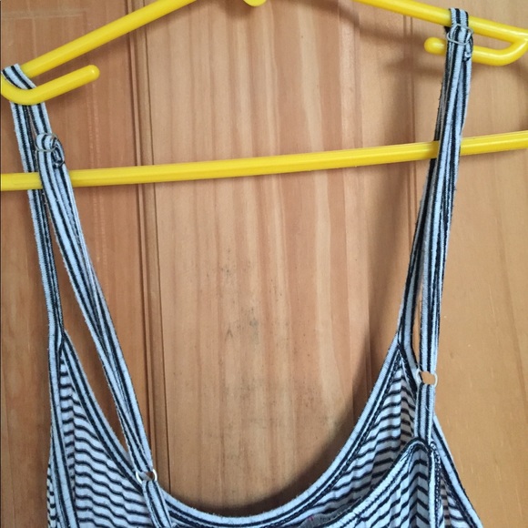 Brandy Melville summer dress - Picture 3 of 3