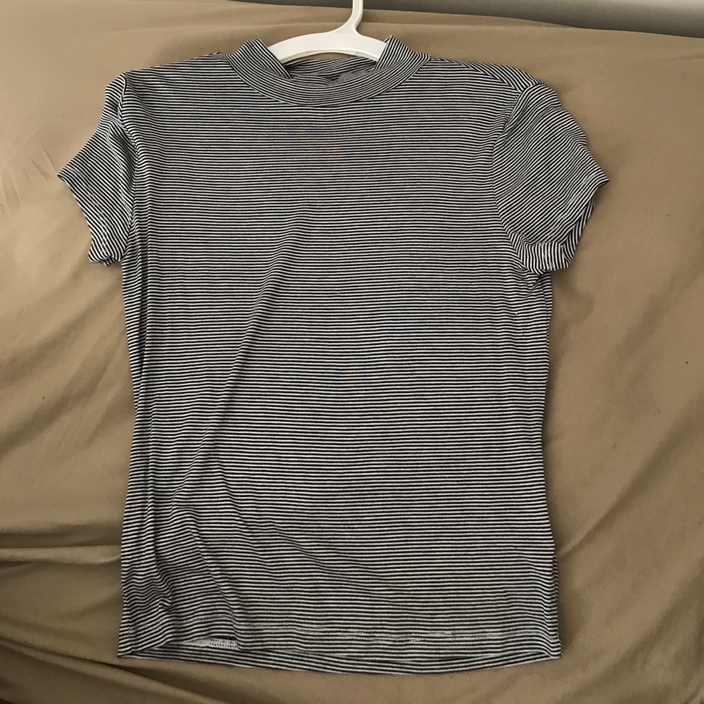 Striped mock neck t-shirt