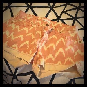 7 For All Mankind Adorable Printed Denim Shorts!