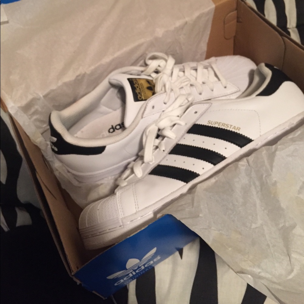 Adidas superstar shoes