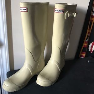 Hunter rain boots