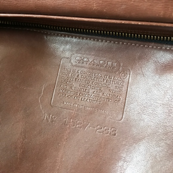 Vintage  Authentic COACH leather purse - Picture 2 of 4