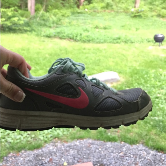 Nike revolution running sneakers - Picture 1 of 4