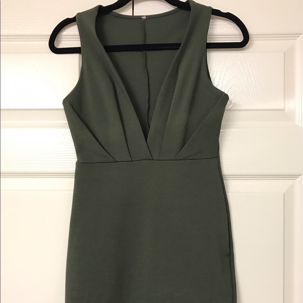 Cute Green Deep V Mini Dress