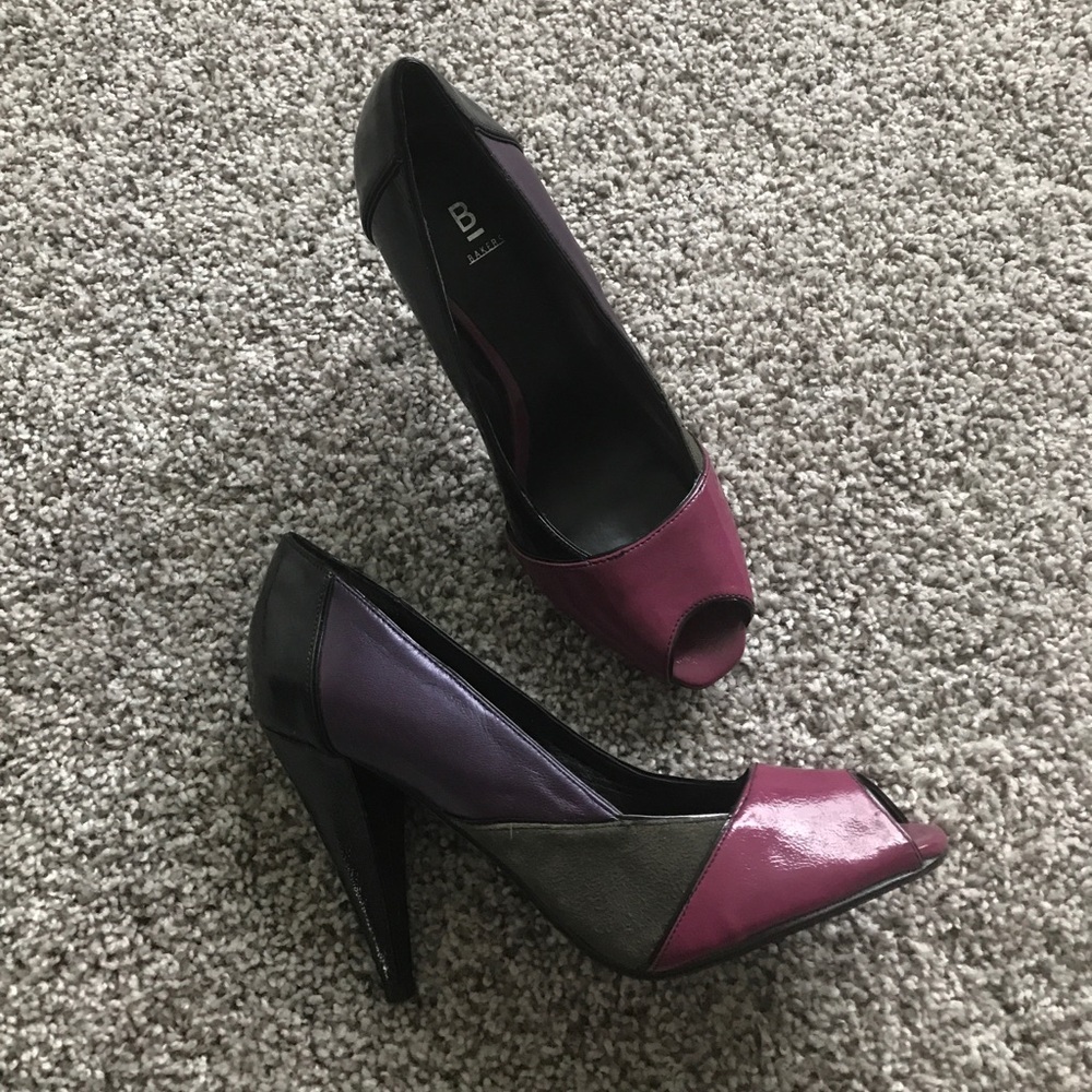 Bakers color block pumps