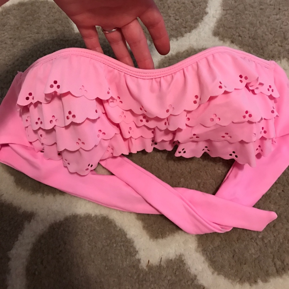 Pink bikini top