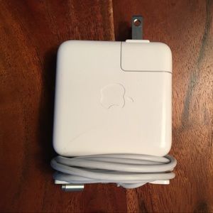 Apple laptop charger
