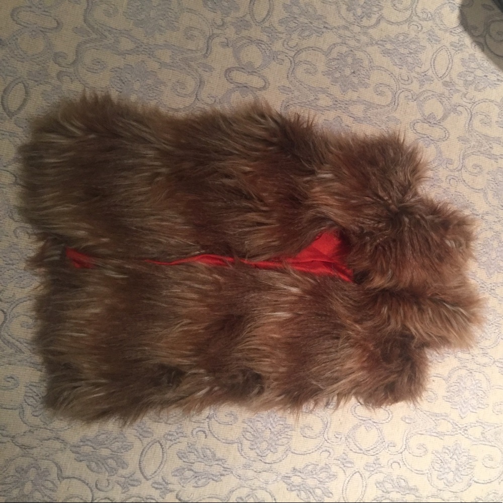 Faux fur vest