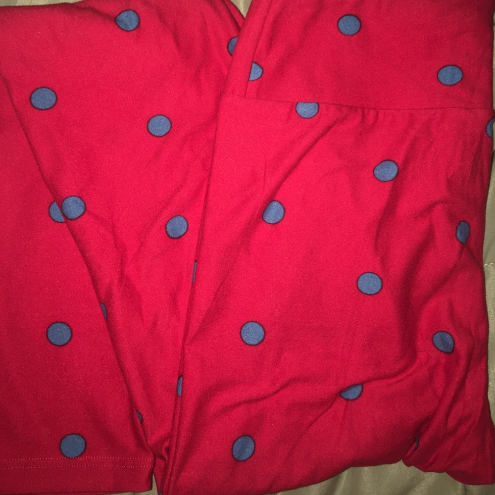 Lularoe one size red polka dot leggings NEW