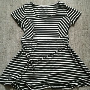 Motherhood Maternity black and white stripe top