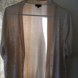 Short sleeve sweater cardigan