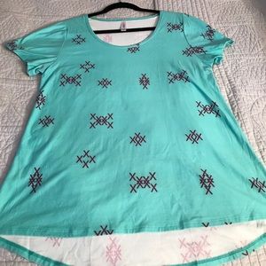 Lularoe classic tee