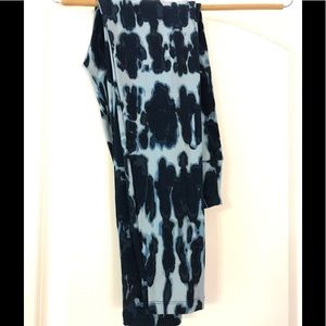 ✨✨Lularoe✨✨ Blue Tie-dye OS leggings NWOT