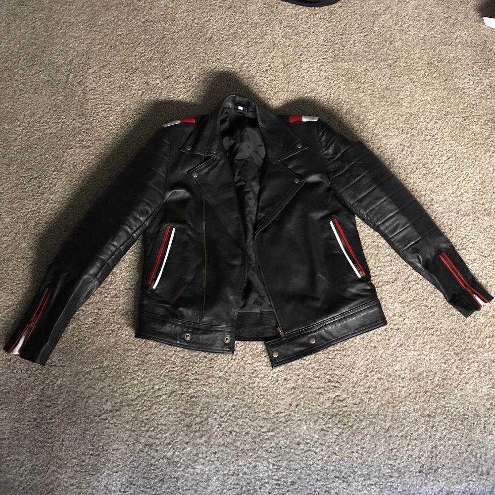 Red, black, & white leather jacket✨