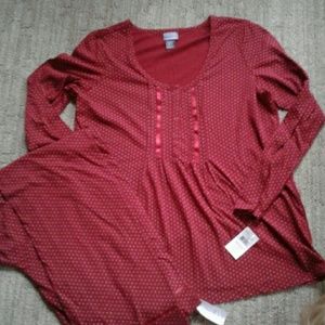 Oh Baby! Maternity pajamas.