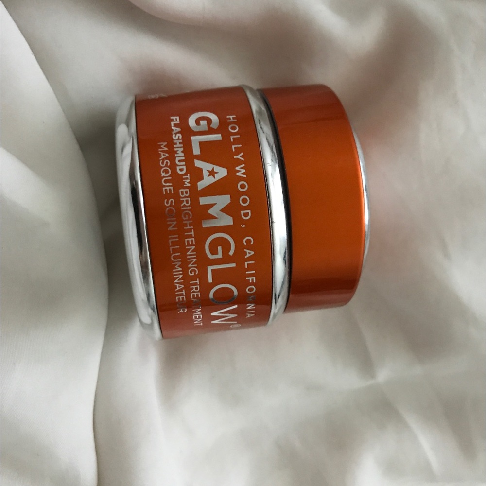 glamglow brightening mask