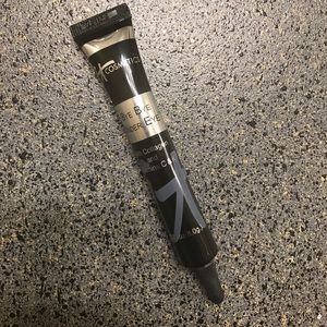 IT Cosmetics Bye Bye Under Eye Concealer