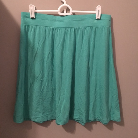 NWOT Loft Skirt - Picture 1 of 1