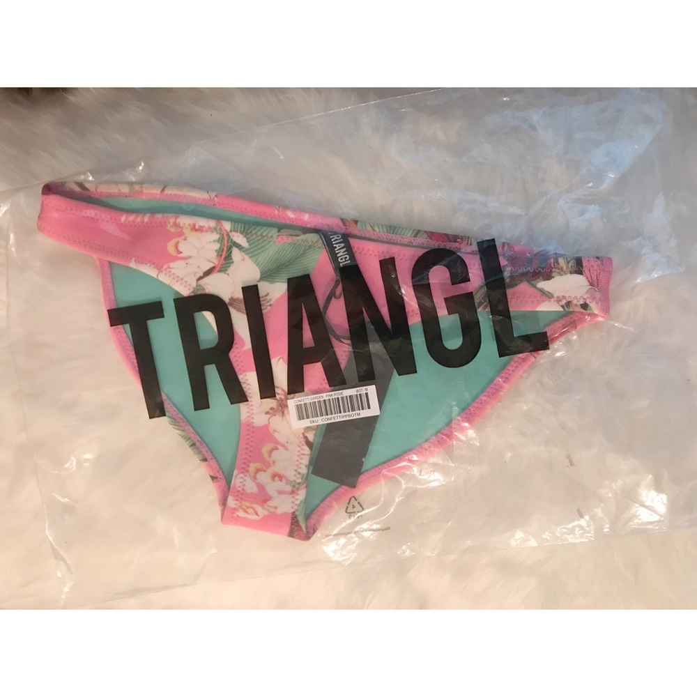 Triangl Bikini Bottoms Size Medium