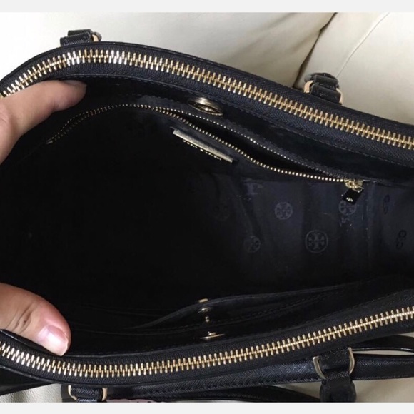 Tory Burch Robinson Multi Satchel - Picture 2 of 6