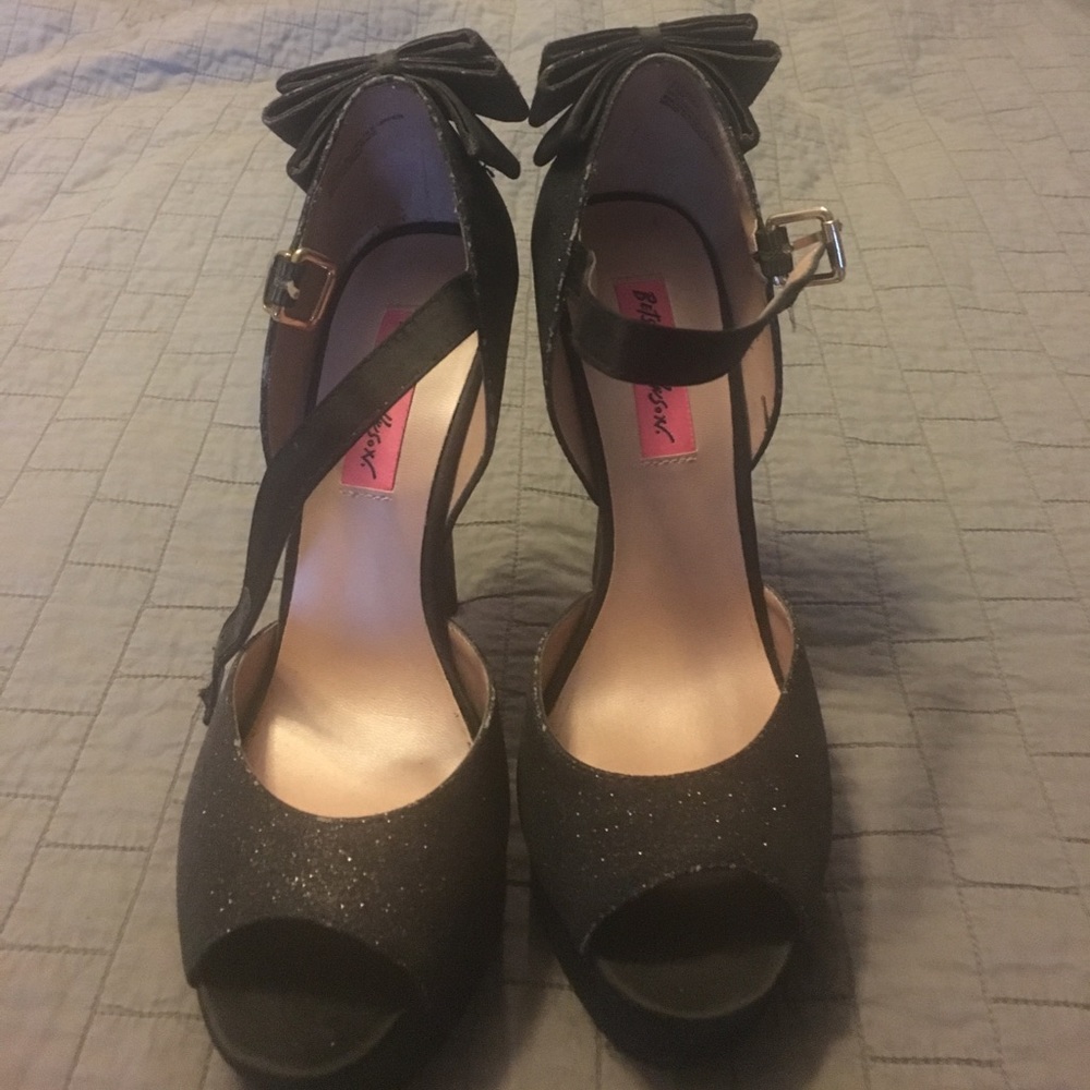 Betsey Johnson Glitter Bow Heels