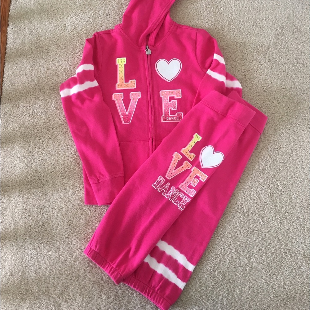 New Justice Dance Capri And Hoodie Set💃🏻💃🏻