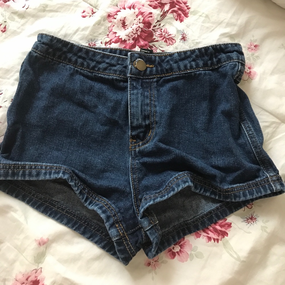 Short shorts!