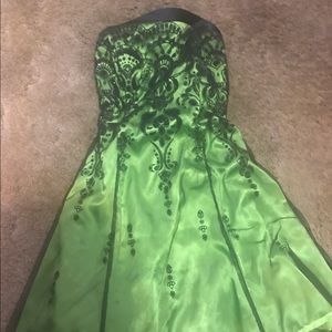 Green dress by blondie nights! Size 1