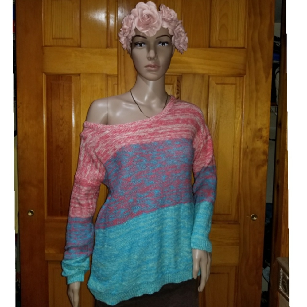 Ombe pinkand blue sweater *^* final prices*^*
