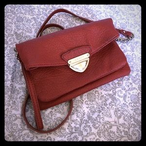 Nine west wristlet/crossbody