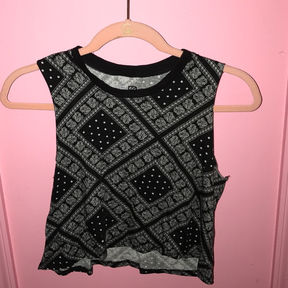 Nollie crop top