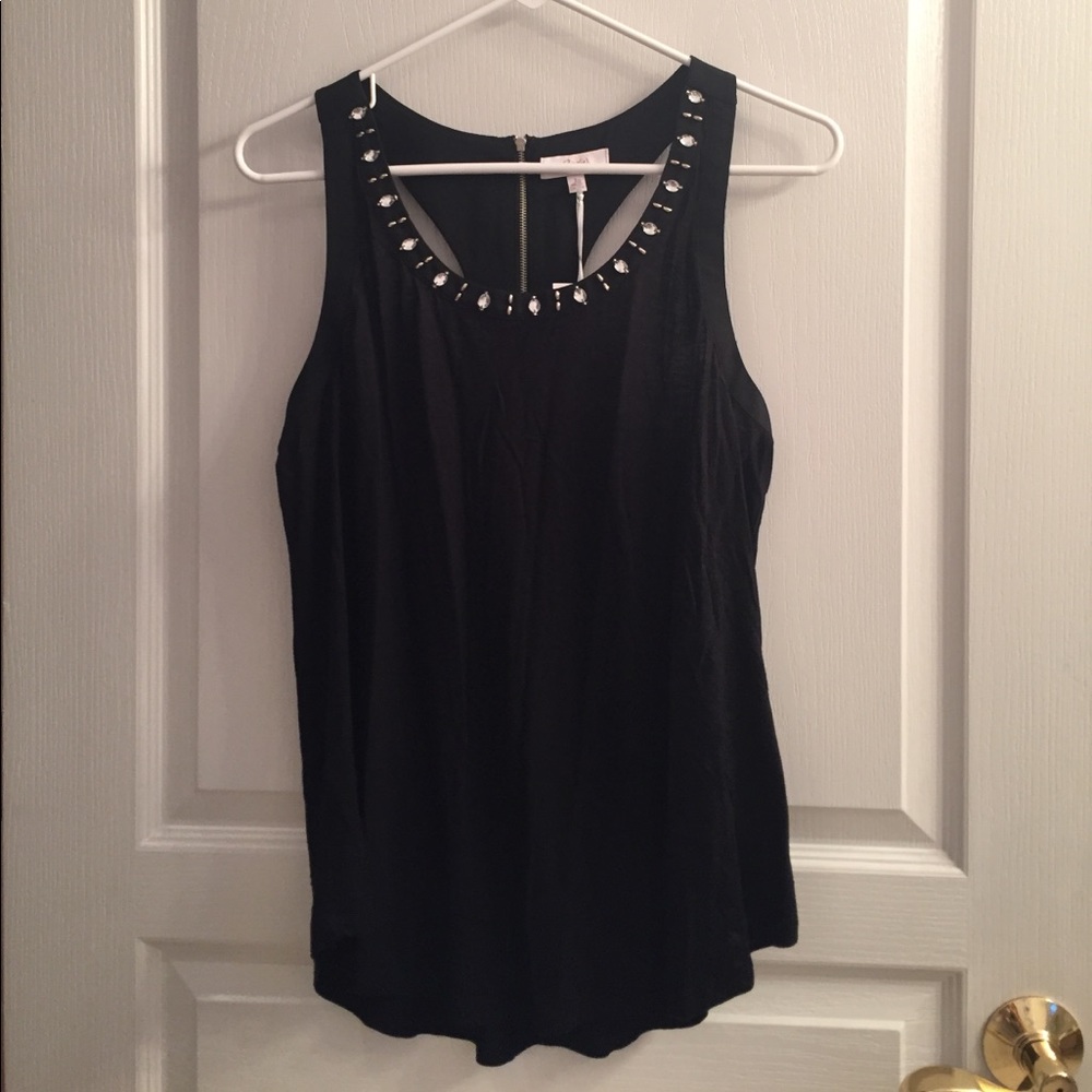 Versatile Black Tank!