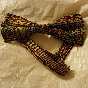 African print bow tie