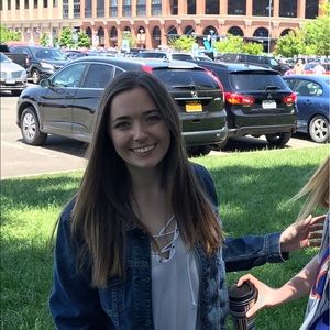 Meet your Posher, Bridget