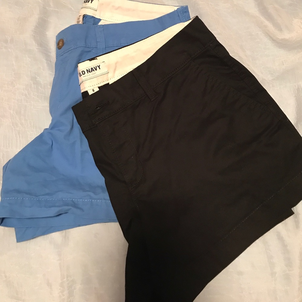 Bundle • Old Navy Black & Blue Chino Shorts 5"