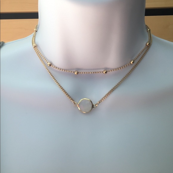 New Gold Stone Layered Necklace - Picture 4 of 6