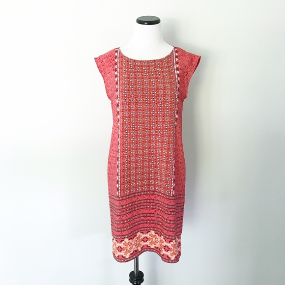 Old Navy Dresses & Skirts - OLD NAVY Coral pink print Shift Dress