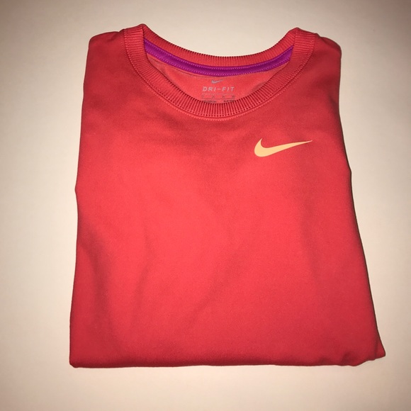 Girls Nike Long Sleeve Shirt - Picture 2 of 5