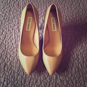 Steve Madden Women's Intrude Pump