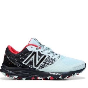 New Balance 690 V2 women's tennis shoes