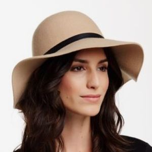 Free Press wool felt floppy hat