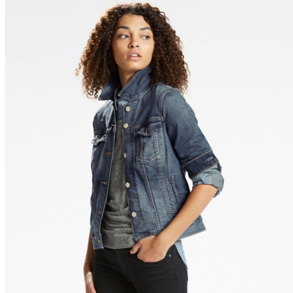 Levi's NEW classic stretch trucker jacket size XS