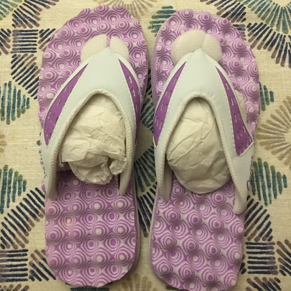 Purple Curves Flip Flops NEW Size Small(5-6)